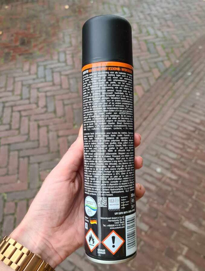 Collonil Carbon Spray voor leer en textiel