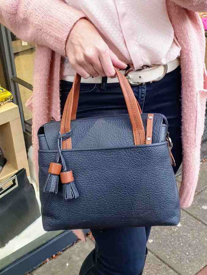 Berba Chamonix donkerblauwe handtas