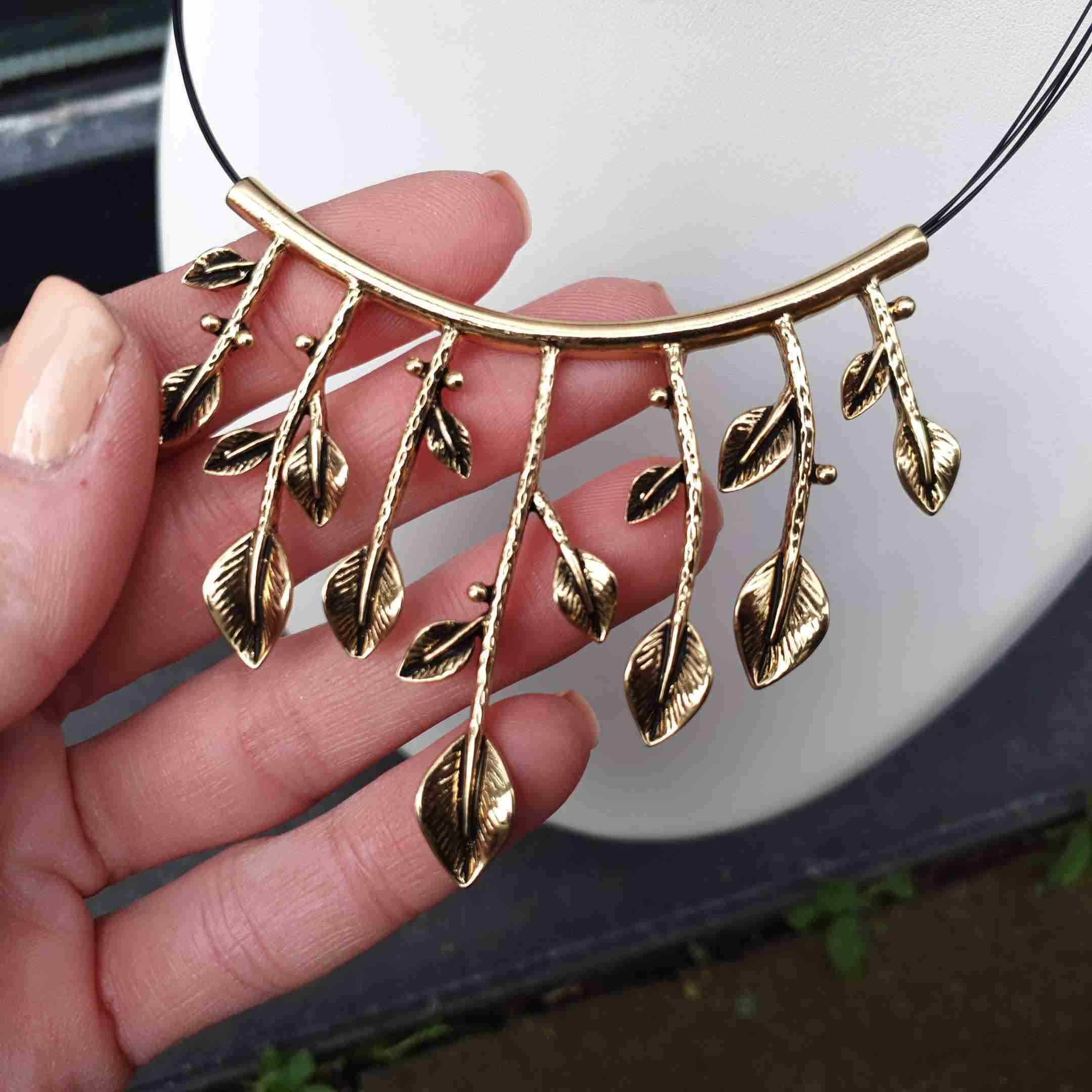 Ketting staaldraad hanger bladeren en takjes