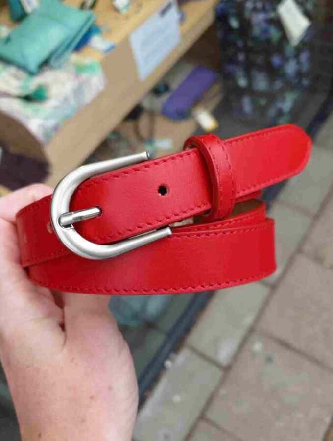 Rode leren riem