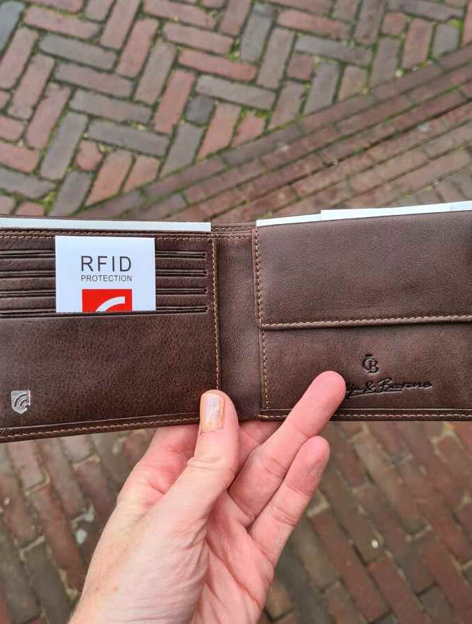484288 Castelijn en Beerens billfold