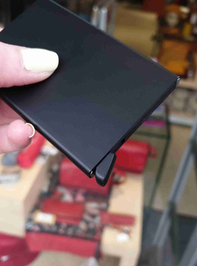 Secrid Cardprotector C-Black zwart