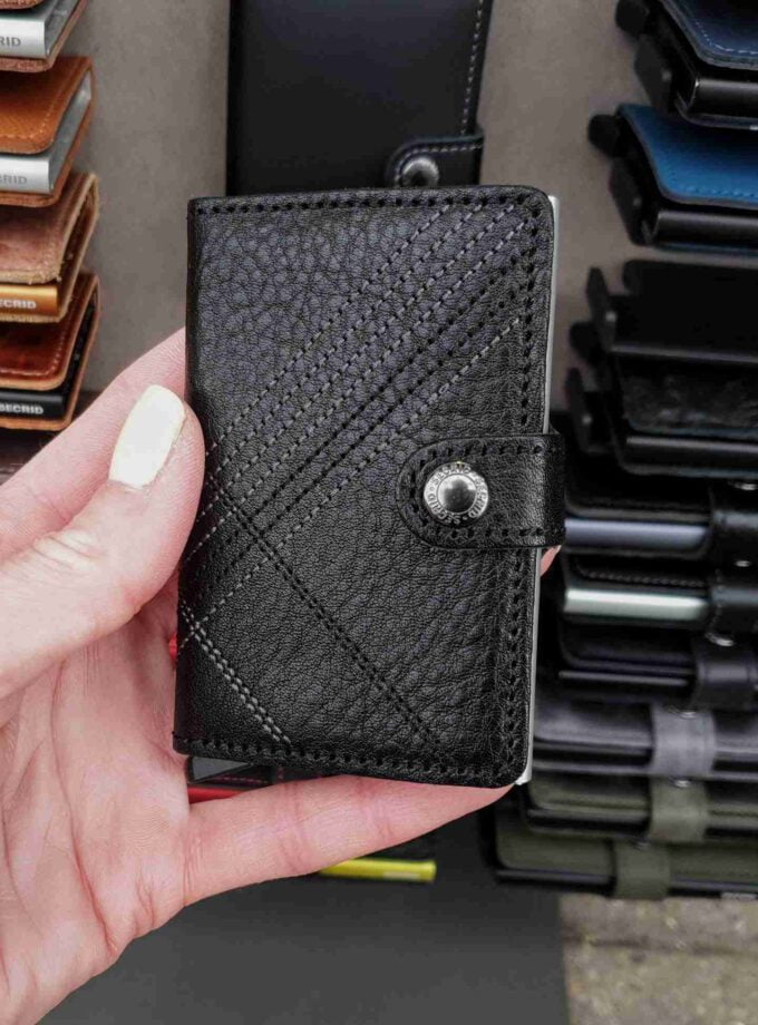 Secrid Miniwallet Stitch Linea Black
