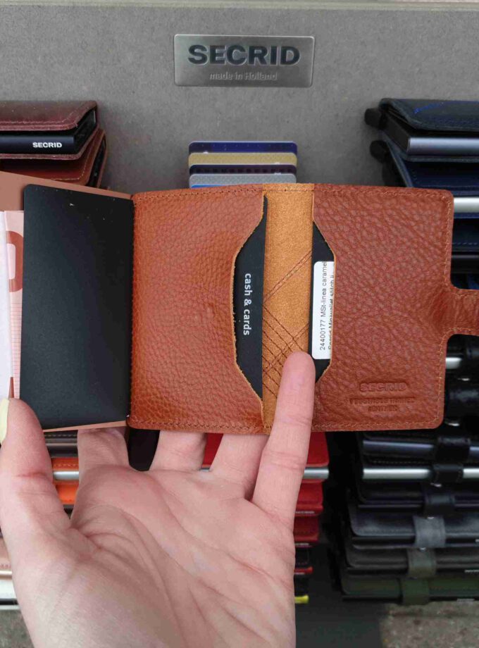 Secrid Miniwallet stitch linea caramello cognac