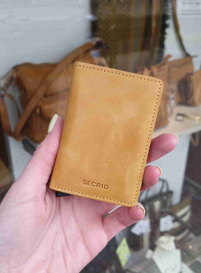 Secrid Slimwallet Vintage Ochre okergeel