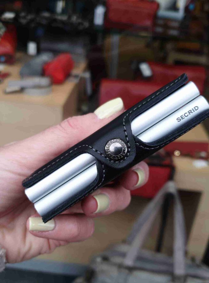 Secrid TwinWallet Original Black silver cardprotectors