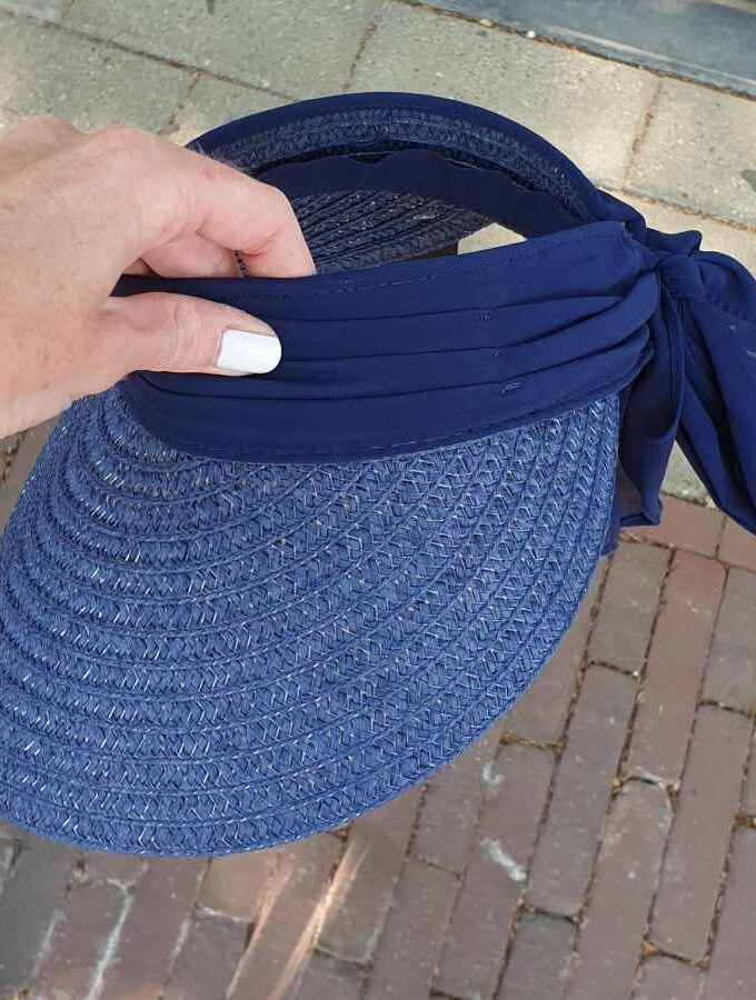 zonneklep blauw strik