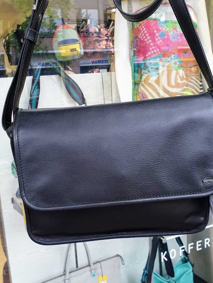 Berba schoudertas vakken soft zwart 005-576