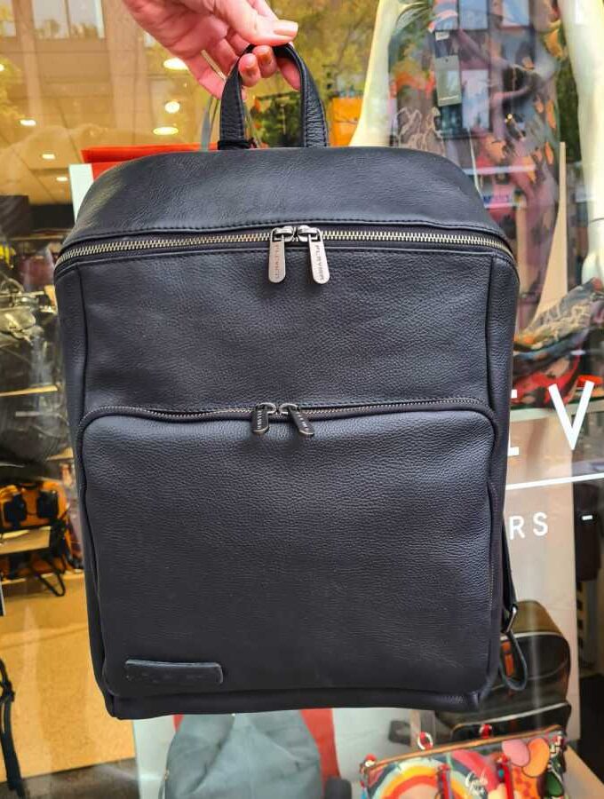 Plevier zwart leren rugzak 15,6 inch Voltage