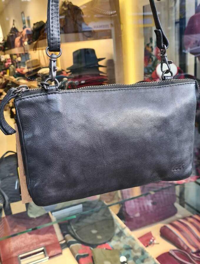 Zwarte leren clutch Bear Design