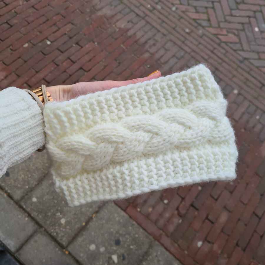 Hoofdband dames winter gevlochten wit
