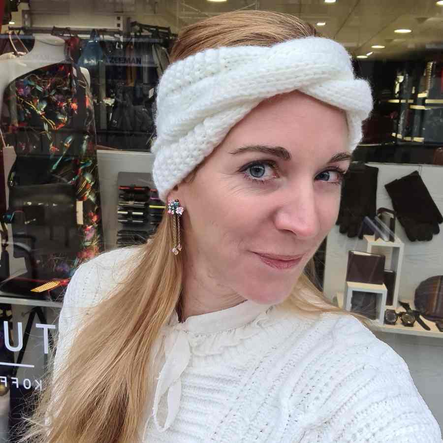 Hoofdband dames winter gevlochten wit