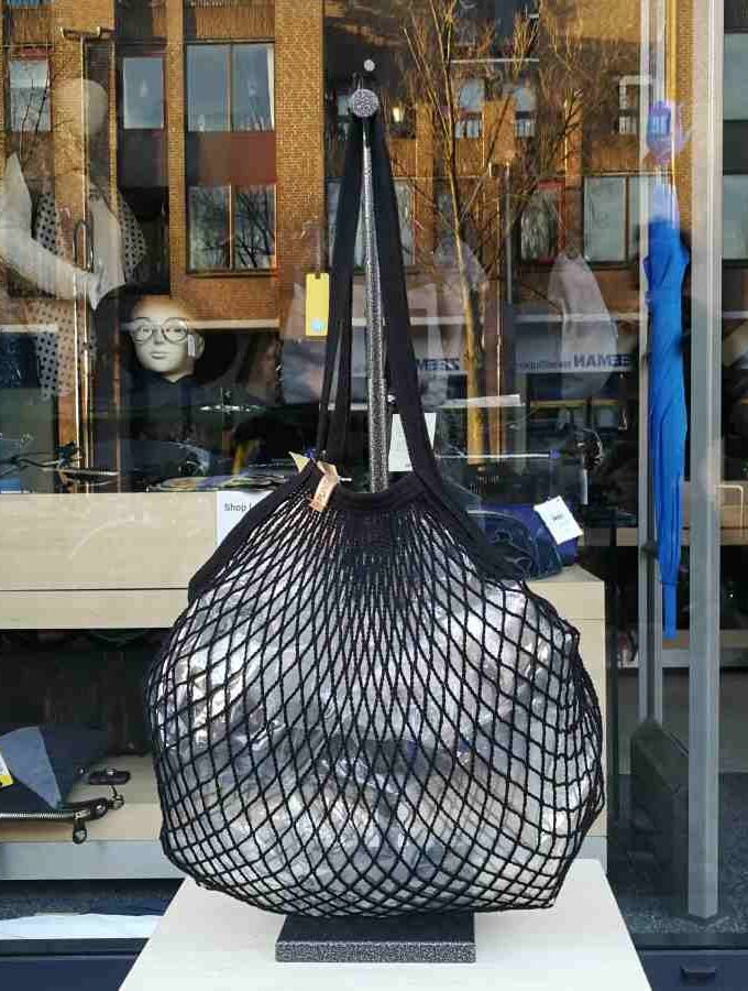 boodschappennet zwart