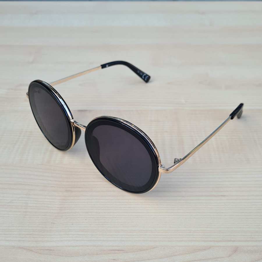 Zwarte ronde glazen zonnebril
