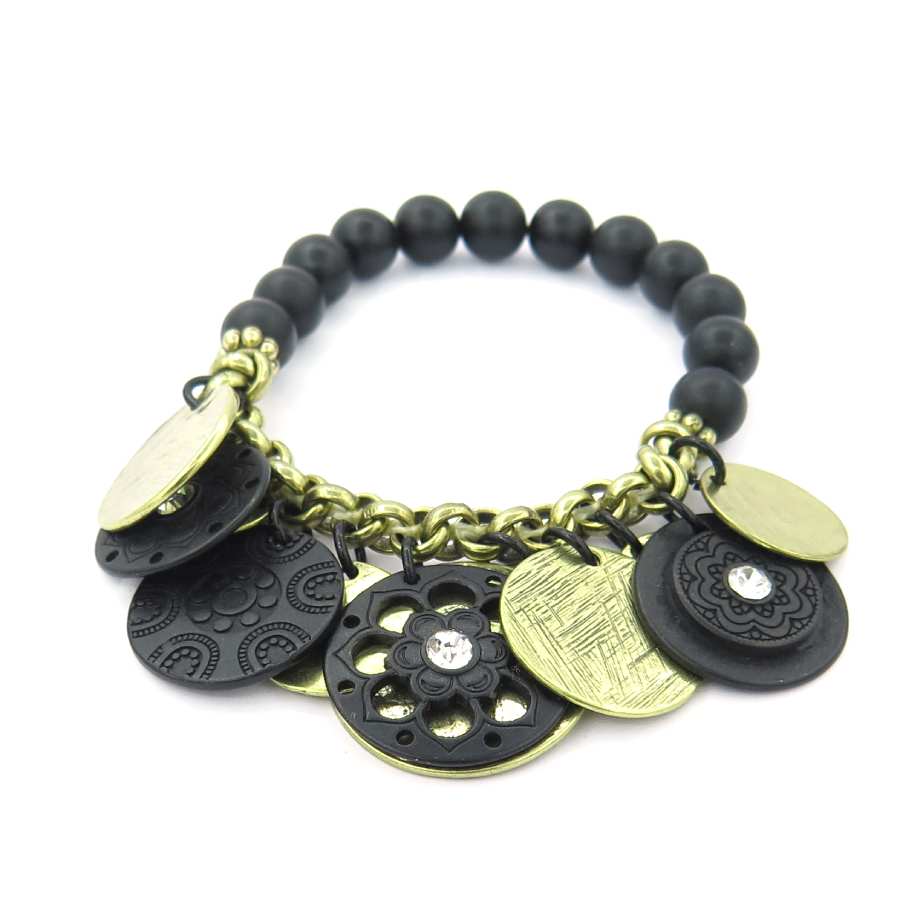 Zwarte armband met gouden en zwarte bedels