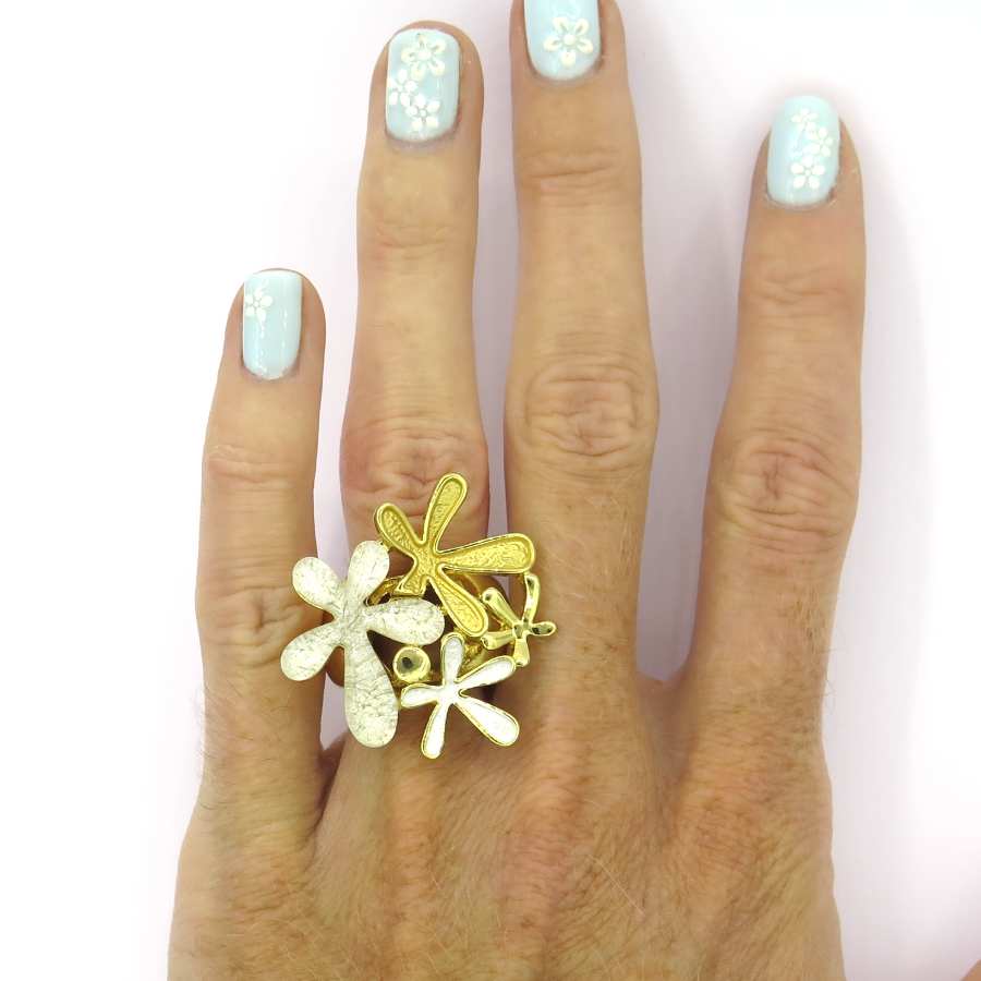 Ring elastiek goud wit bloemen