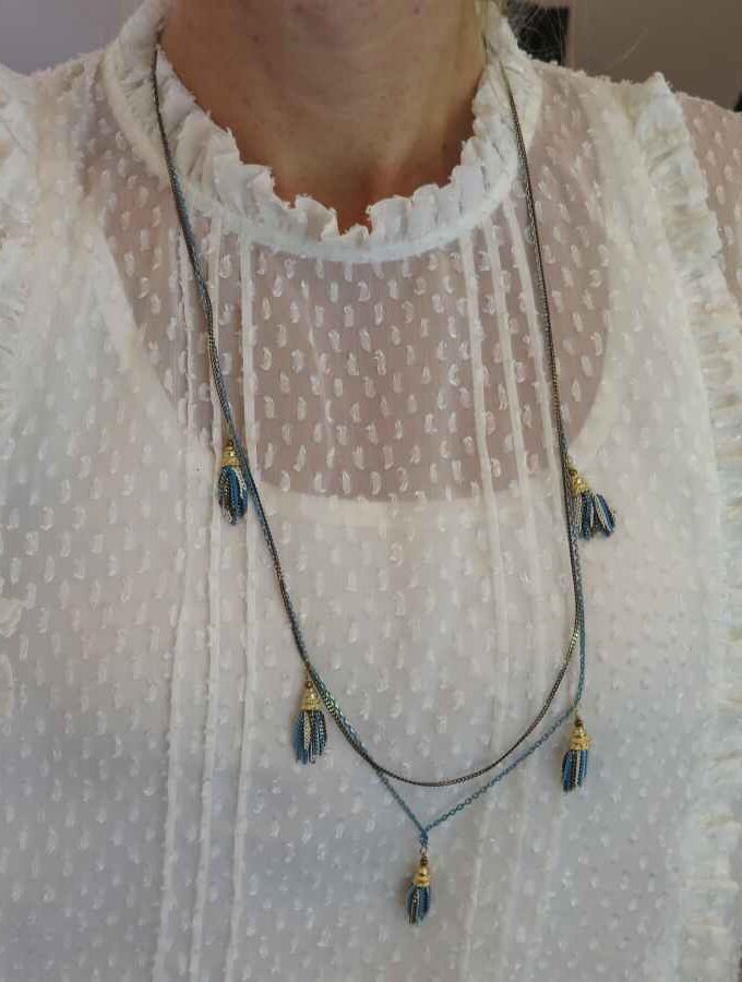 Lange ketting kwastjes blauw met bruin