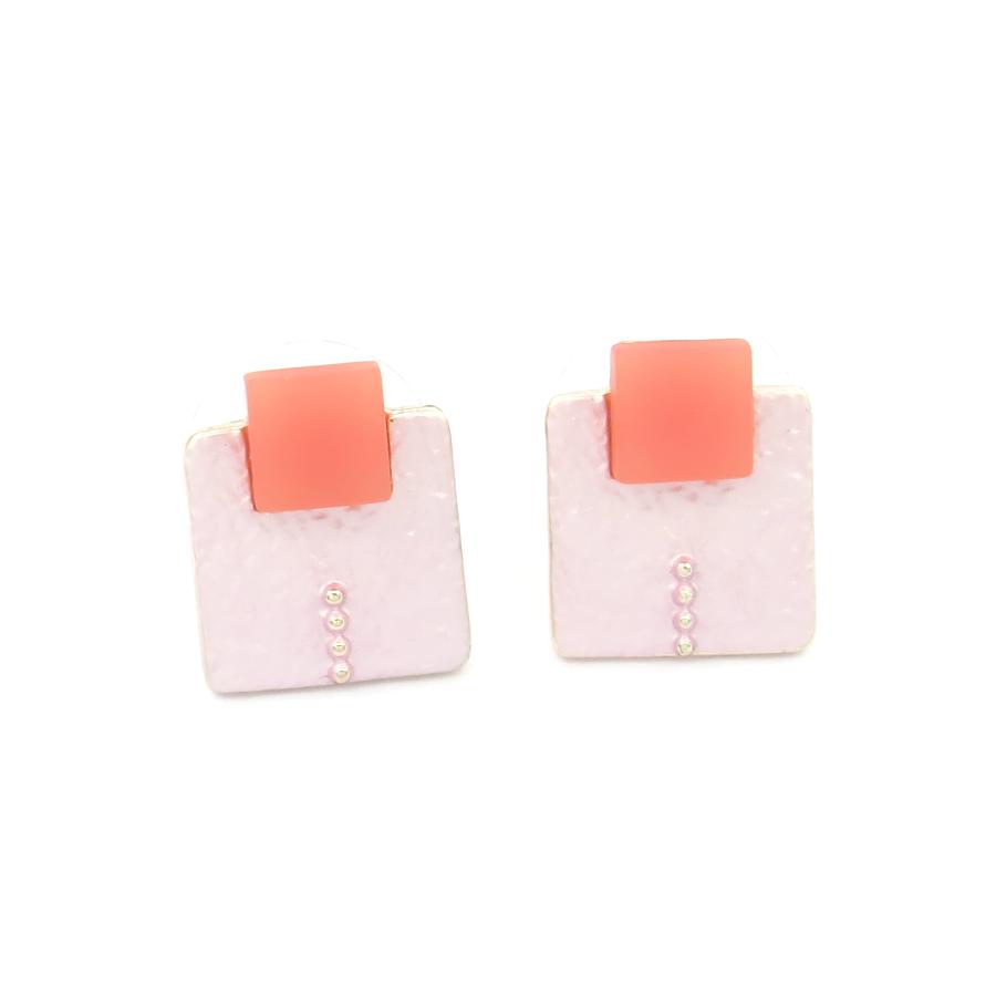 Oorbellen vierkant blok roze