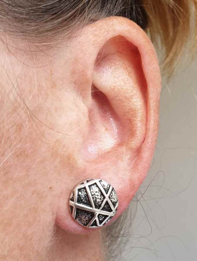 Oorbellen rond zilver grijs