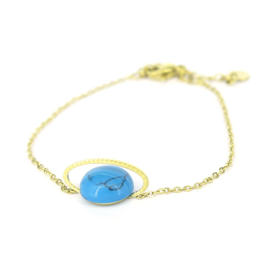Goudkleurige armband blauwe steen