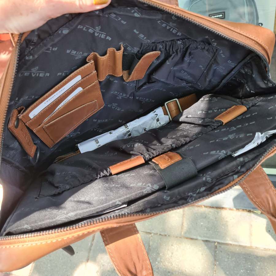 Plevier 15,6 laptop één vak cognac