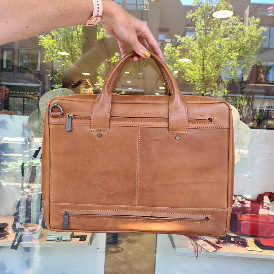 Plevier 15,6 laptop één vak cognac