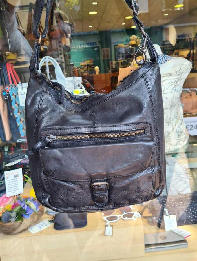 Bear Design buideltas met voorvak in zwart