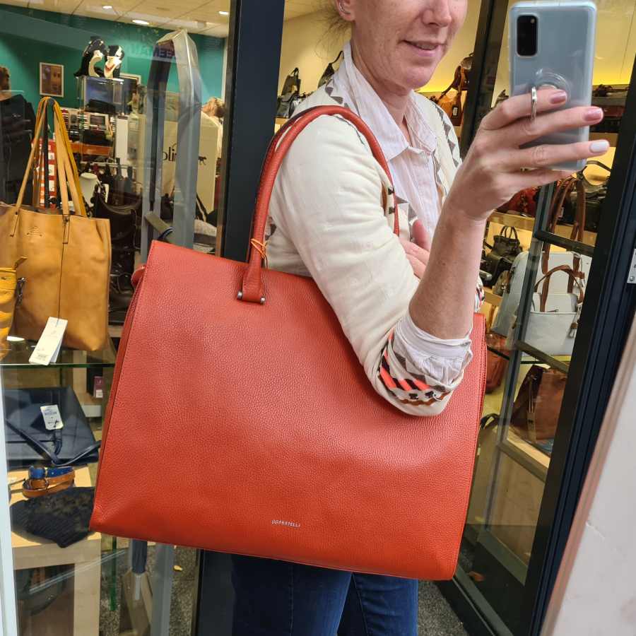 Oranje leren werktas 17 inch laptop Gigi Fratelli