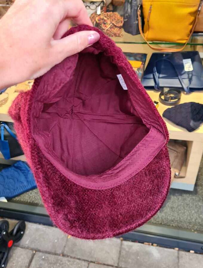 Bordeaux rood petje dames met klep