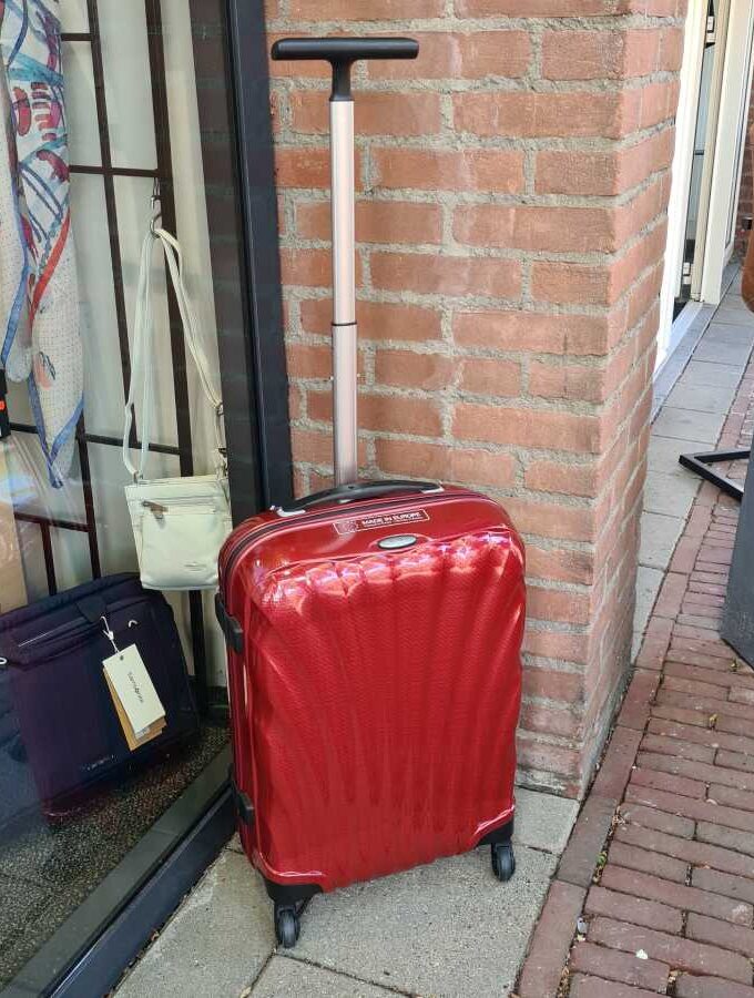 Cosmolite Spinner 55 FL Red