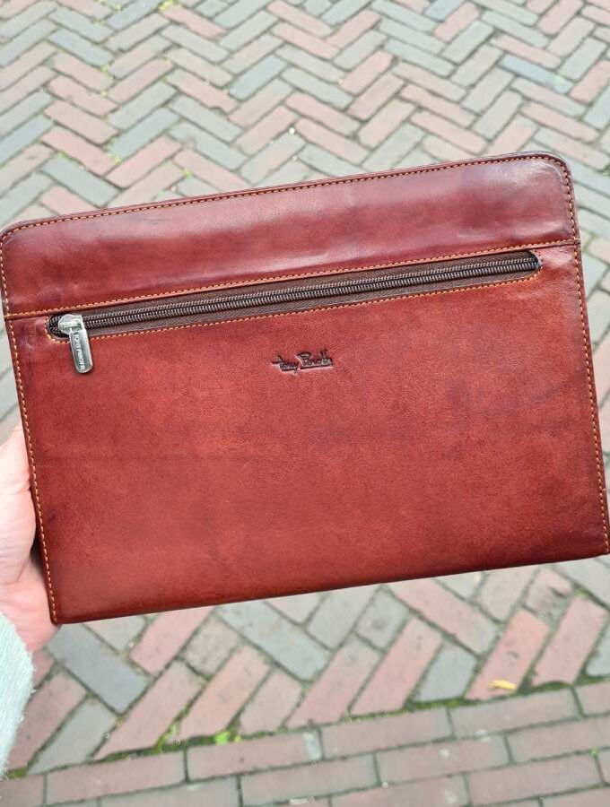 Tony Perotti leren schrijfmap A5 met IPad houder