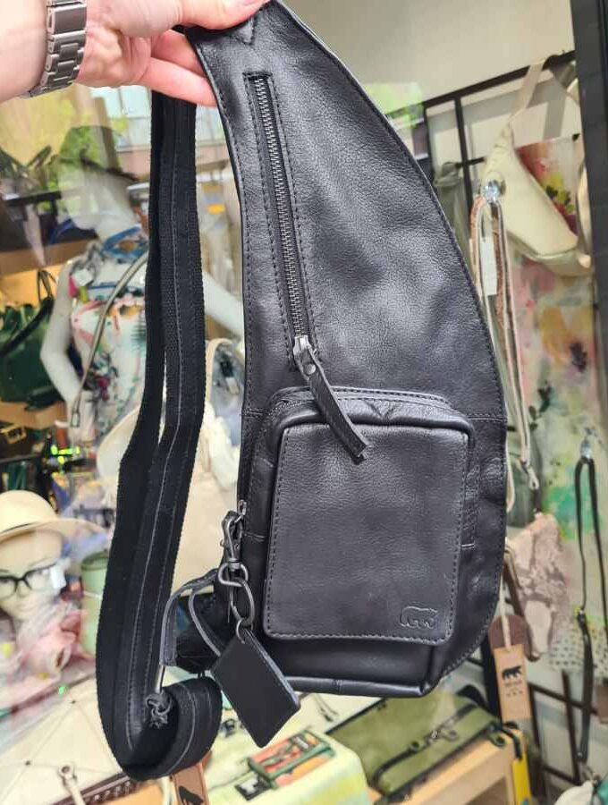Beardesign crossbody slingbag zwart leer