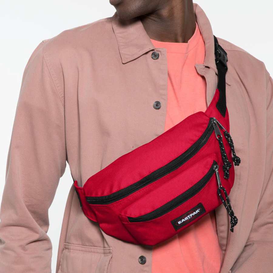 Eastpak Doggy Bag heuptas Sailor Red