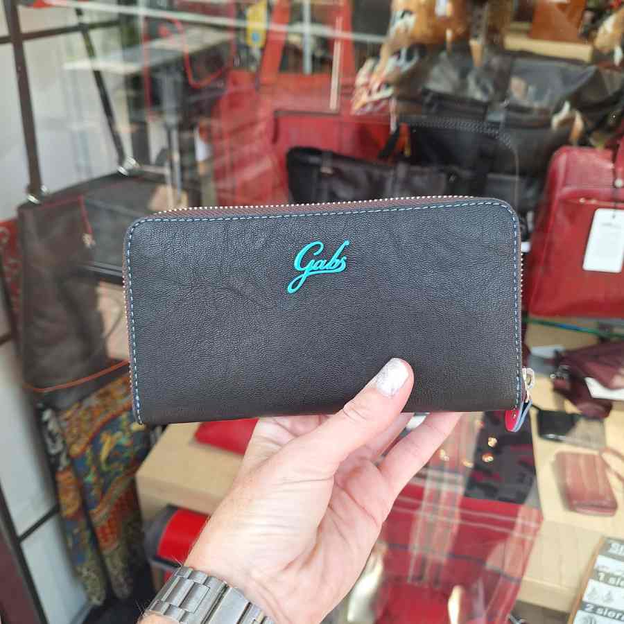 Gabs zwarte ritsportemonnee OK! tekst