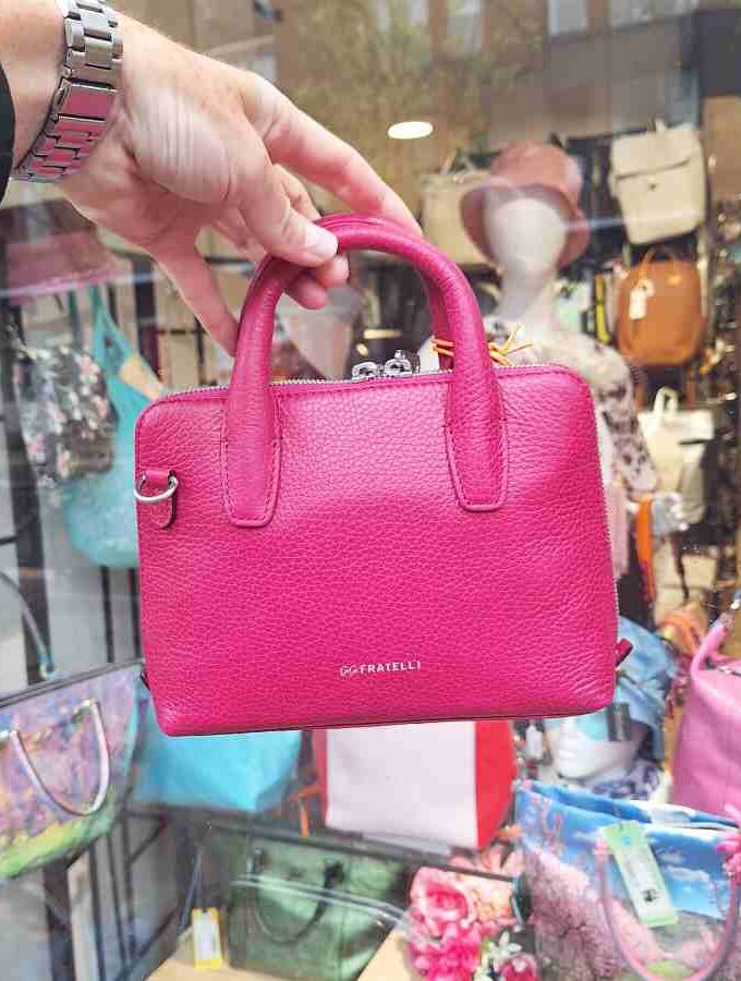 Roze leren handtas Fuchsia met lange schouderband