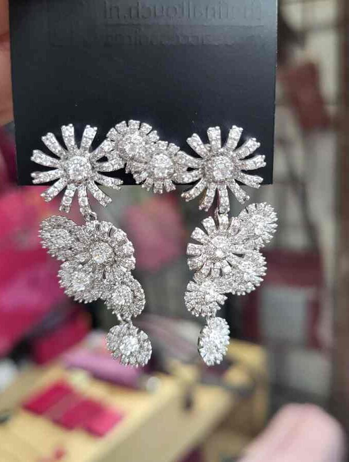 Lange oorhangers cirkels zirkonia