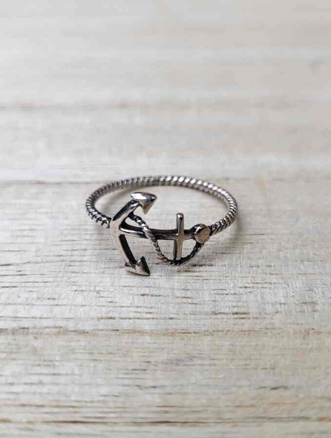 Ring echt zilver met anker en scheepstouw