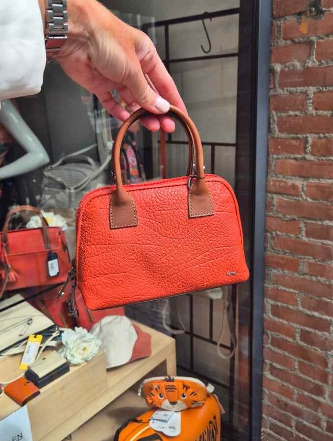 Berba Chamonix kleine handtas in oranje